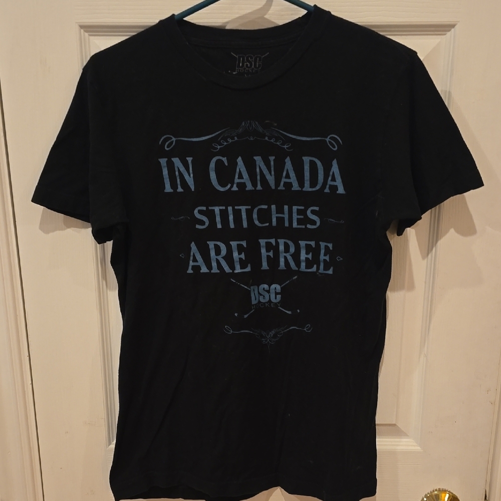 DSC Black Graphic Hilarious Hockey  🏒 T-Shirt!